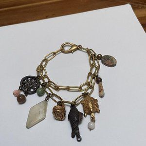 Pretty Charm Bracelet Gold Tone With Fish / Turtle / Stone Charms